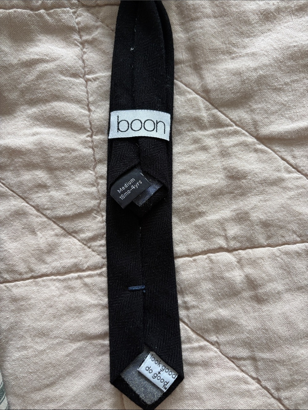 Boon ties - Picture 2 of 4